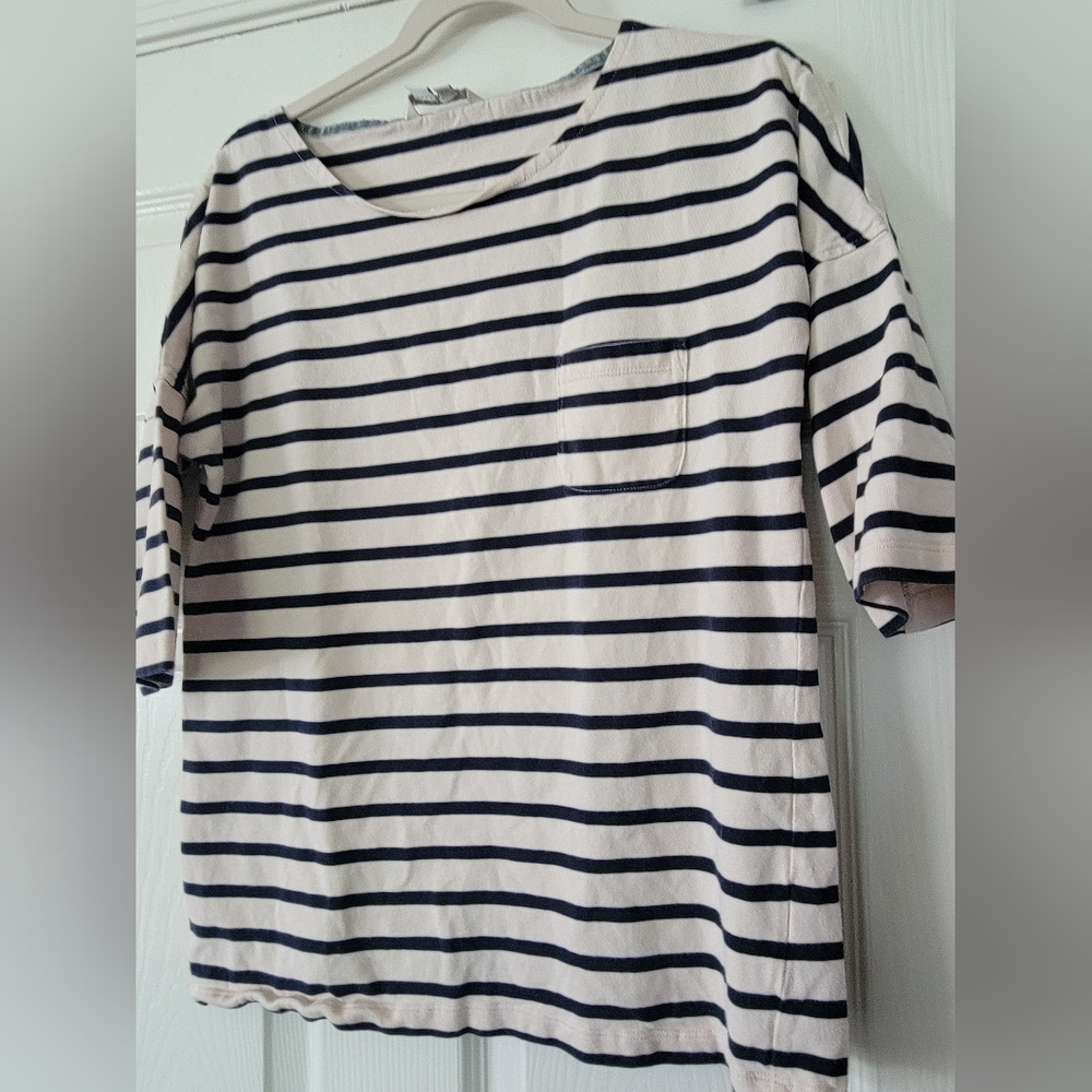 Boden Deep Navy/Cream Striped Jersey Knit Top Size 8 Cotton Chest Pocket